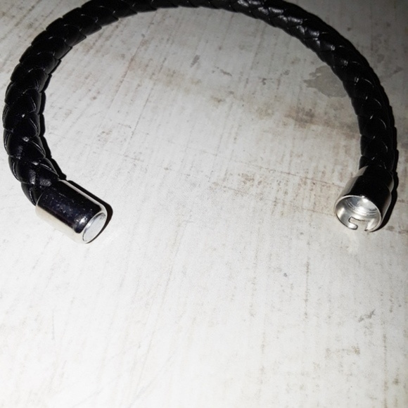 Stainless Steel Black Braid Leather Men's Bracelet - Picture 5 of 6